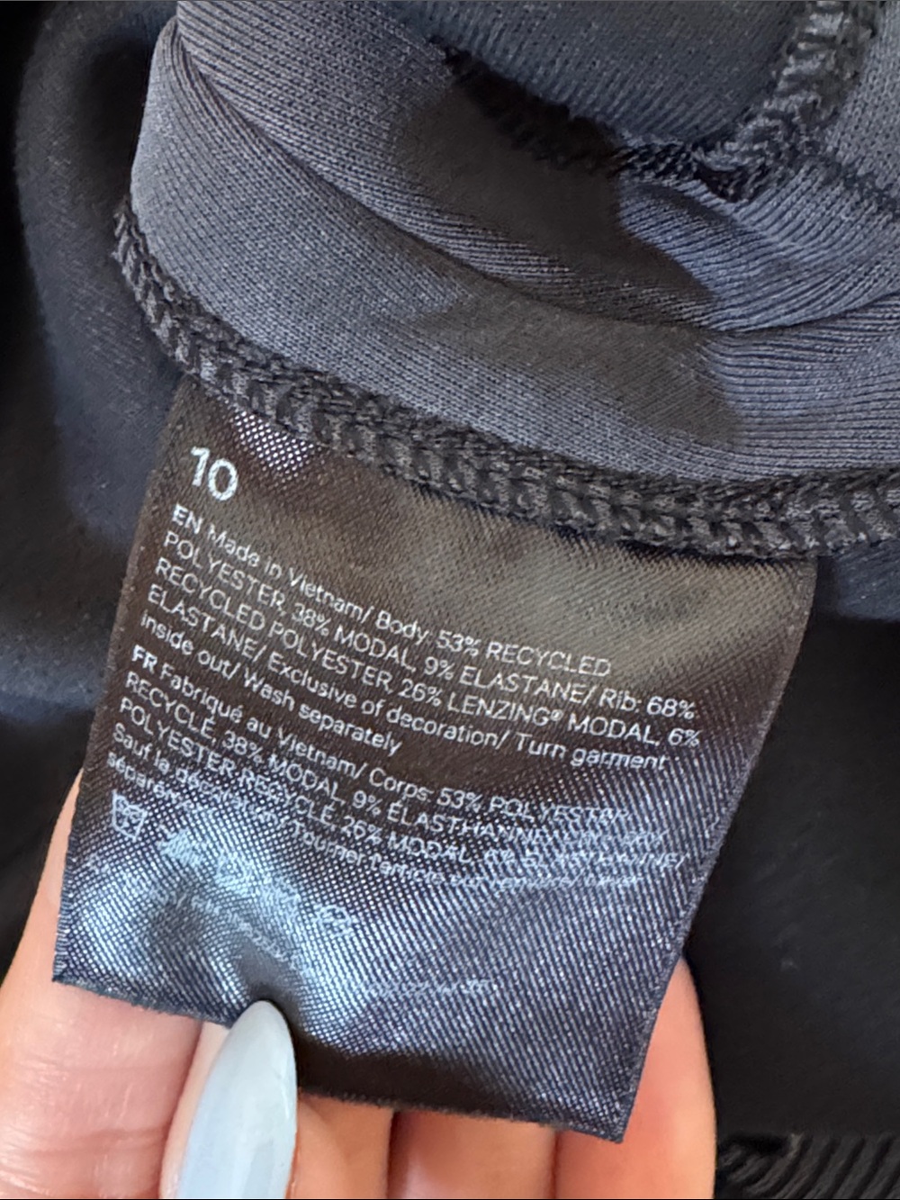 lululemon athletica Softstreme Turtleneck Pullover - Picture 4 of 7
